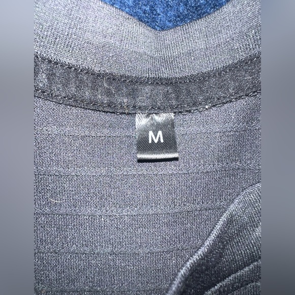 Alphalete Shirt - Picture 4 of 4